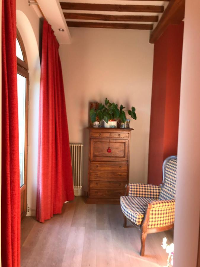 Appartamento In Villa Con Piscina - Mhateria Relais Риньяно-сулл'Арно Екстер'єр фото