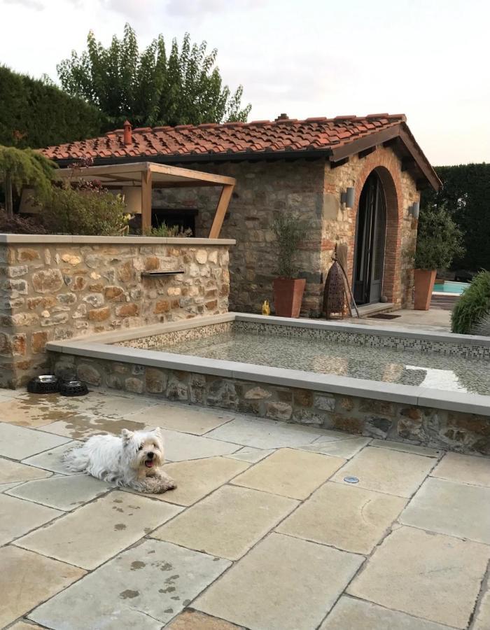Appartamento In Villa Con Piscina - Mhateria Relais Риньяно-сулл'Арно Екстер'єр фото