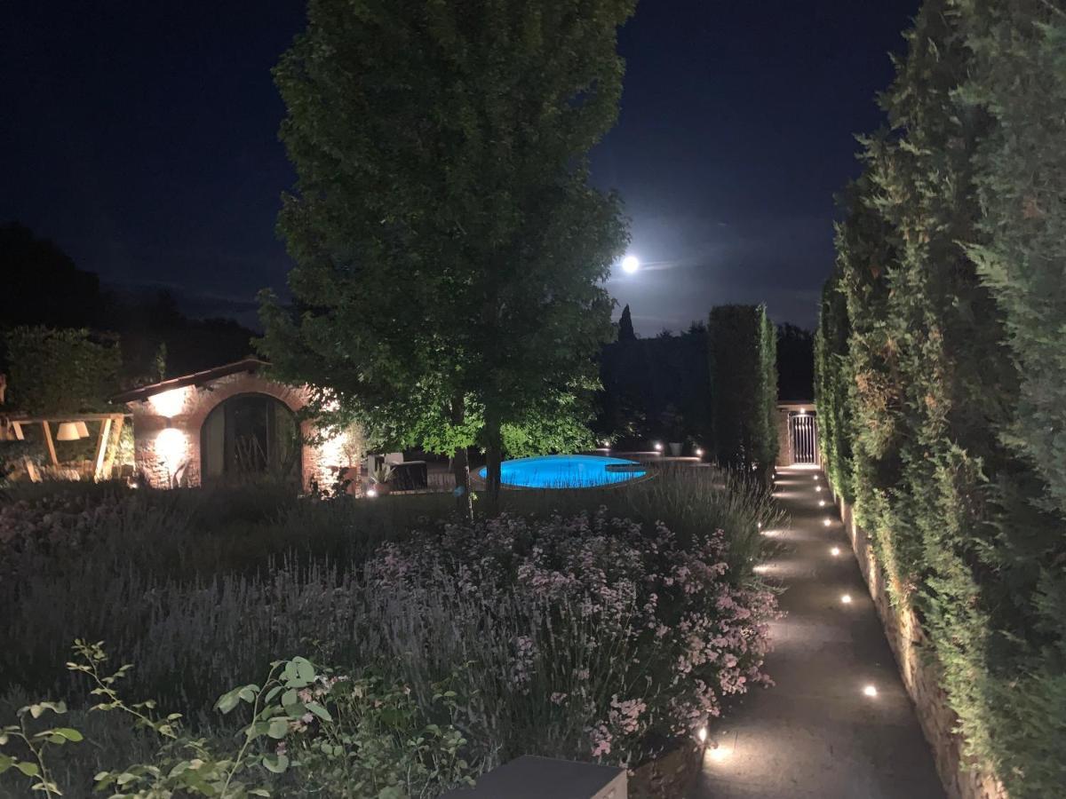Appartamento In Villa Con Piscina - Mhateria Relais Риньяно-сулл'Арно Екстер'єр фото